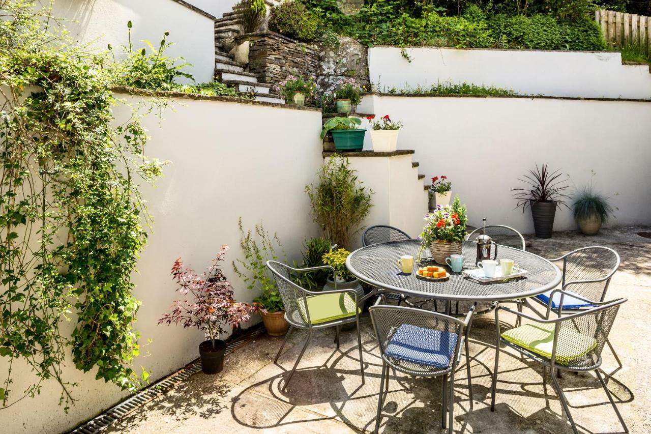 1 Tan Yr Eglwys Barn Cottage Pontardawe Exteriör bild
